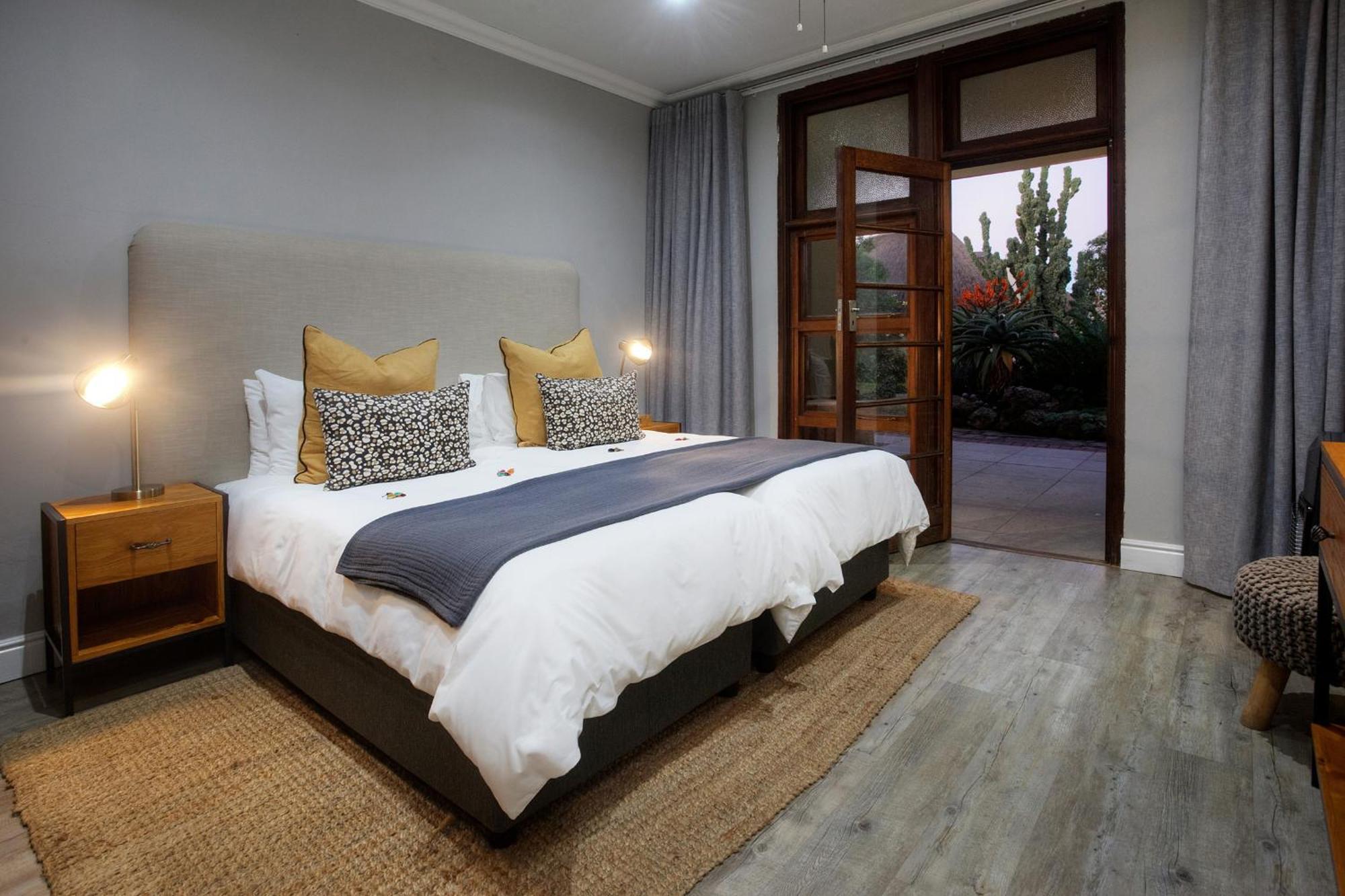 Addo Elephant Safari Lodge - Bellevue Forest Reserve Paterson ภายนอก รูปภาพ