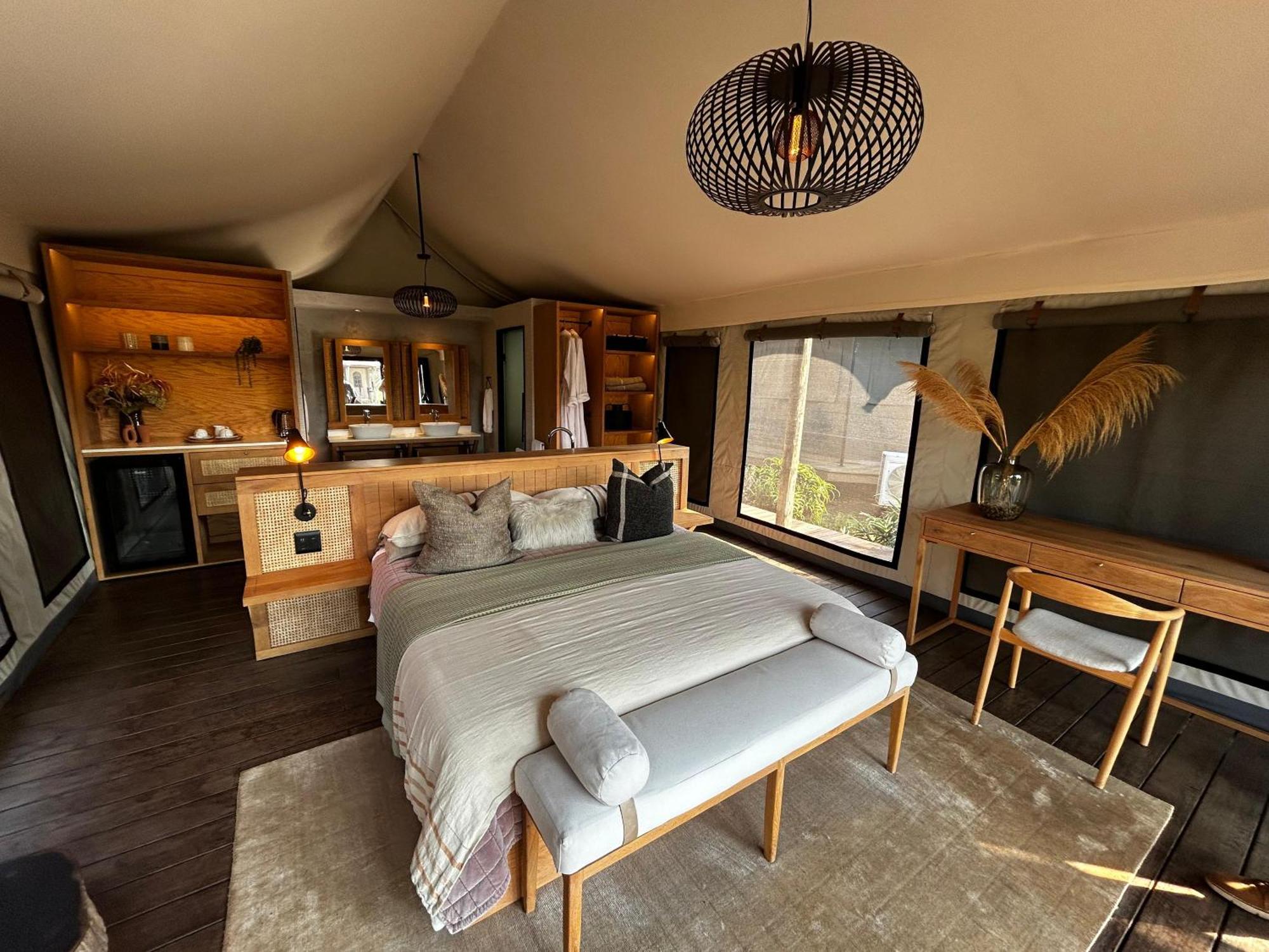 Addo Elephant Safari Lodge - Bellevue Forest Reserve Paterson ภายนอก รูปภาพ