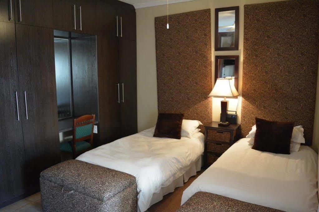 Addo Elephant Safari Lodge - Bellevue Forest Reserve Paterson ภายนอก รูปภาพ